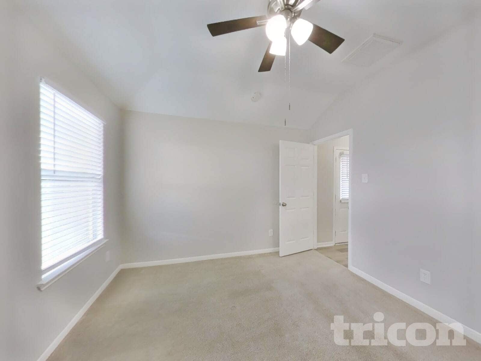 Building Photo - 7402 Deloache Ave