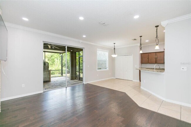 Building Photo - 515 Vista Ridge Dr