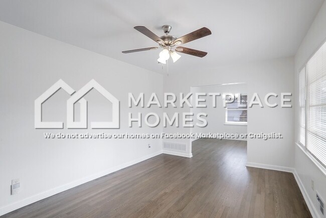 Building Photo - 4236 Glenhaven Dr