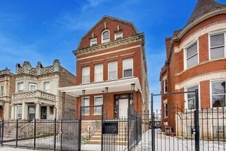 Building Photo - 1812 S Millard Ave