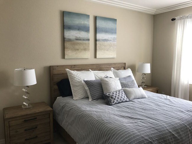 Building Photo - 11758 Izarra Way