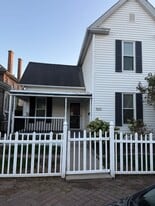 Building Photo - 553 Elsmere St