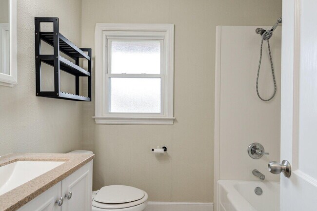 Building Photo - 2704 Canton Ave