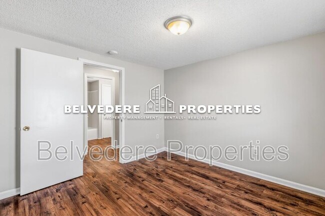 Building Photo - 110 S Raleigh St