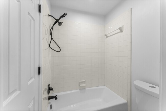 Building Photo - 4267 Azalea Walk