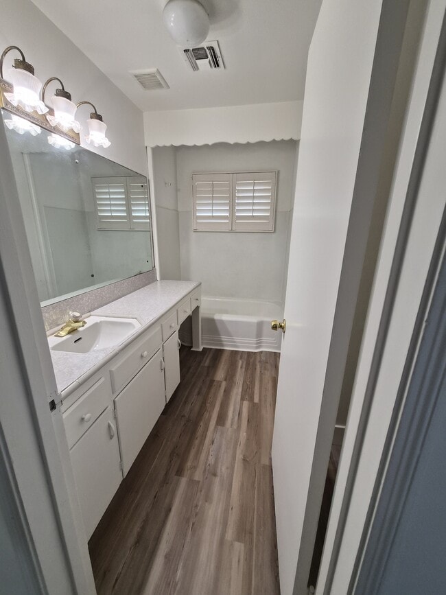 Building Photo - 1949 14th Ave