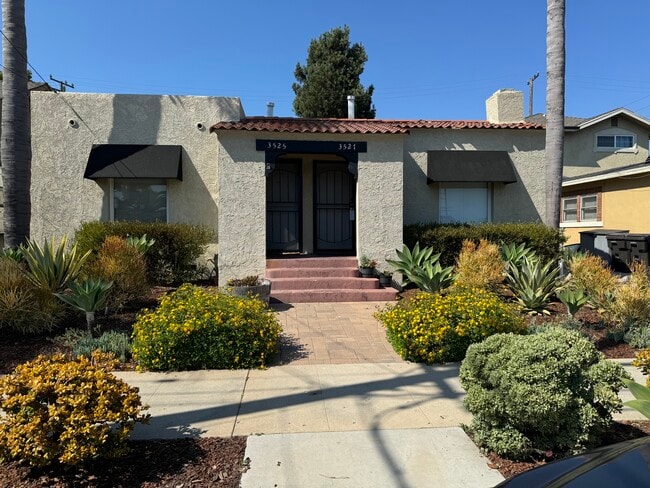 Building Photo - 15th Street