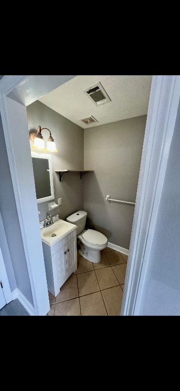 Building Photo - 5054 Abbott Ave