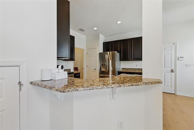 Building Photo - 11804 13th Way N