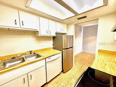 Building Photo - 296 Lewfield Cir