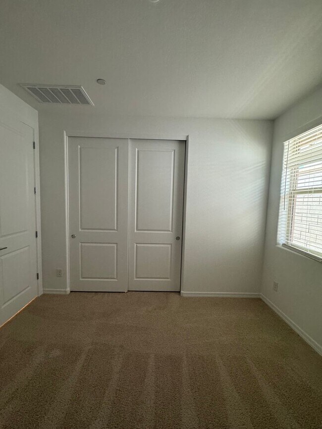 Building Photo - Brand new home in Vistancia/ $500 off move in by 11-1-2025 ***