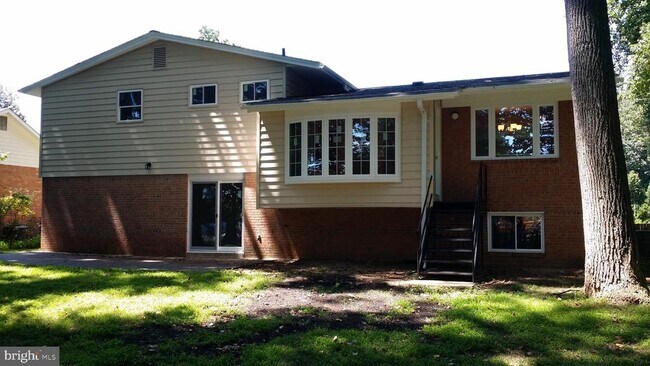 Building Photo - 9301 Kirkdale Rd