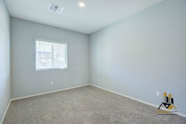 Building Photo - 6048 Emerald Park Ln