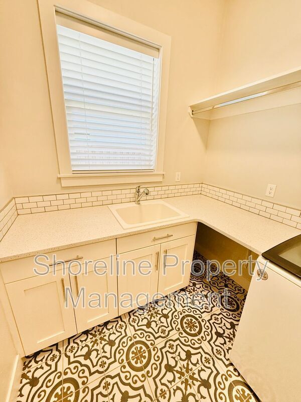 Building Photo - 4014 W Farm View Dr