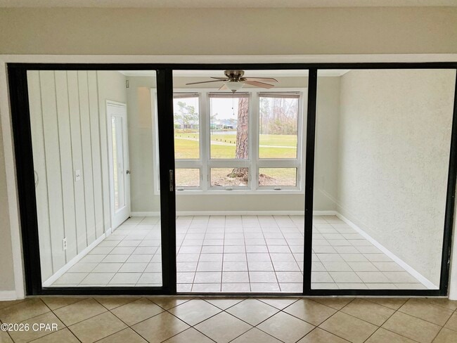 Building Photo - 4305 Bay Point Rd