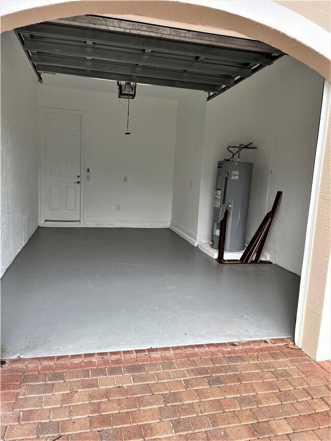 Building Photo - 17989 SW 54th St