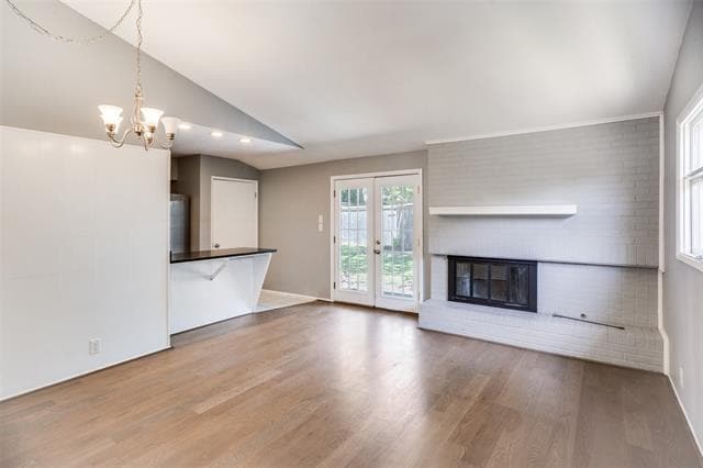 Building Photo - 908 Warfield Way