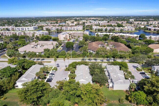Building Photo - 11040 Light House Ct