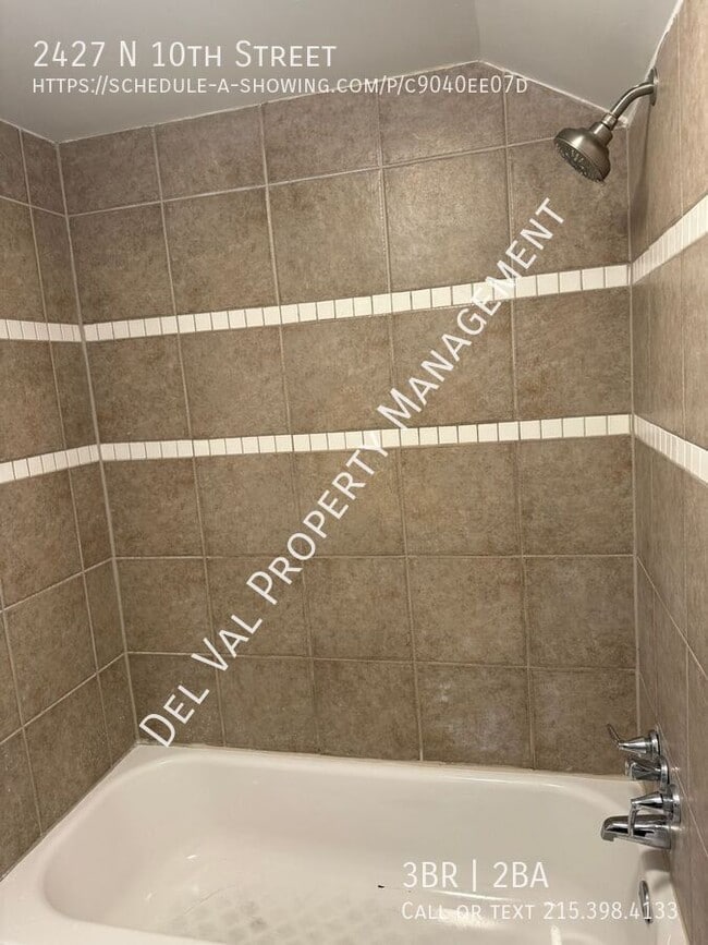 Building Photo - 2427 N 10th St