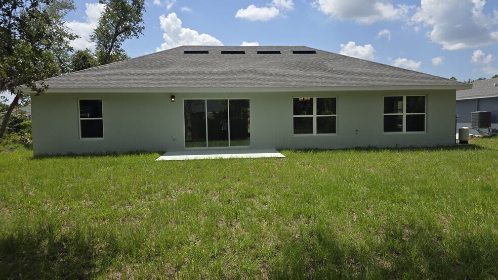 Building Photo - 4061 Birnam Ter