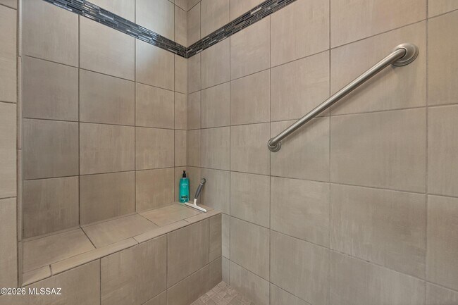 Building Photo - 39589 S Summerwood Dr