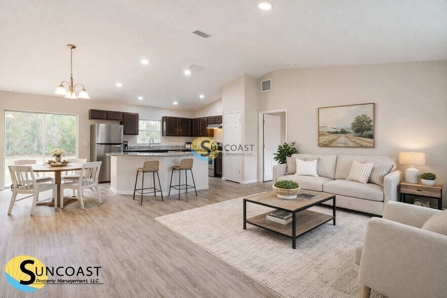 Building Photo - 1631 SW 160th Pl