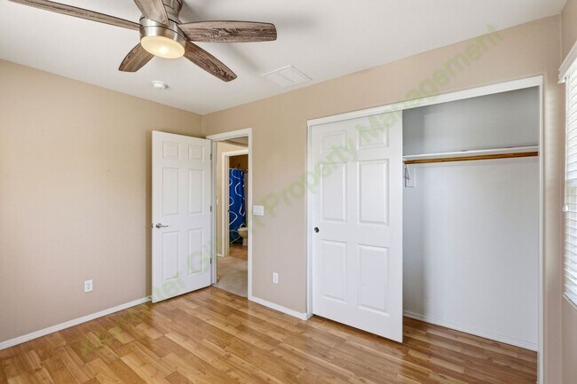 Building Photo - Beautiful Home in the Highly Desirable Lyon's Gate Community!