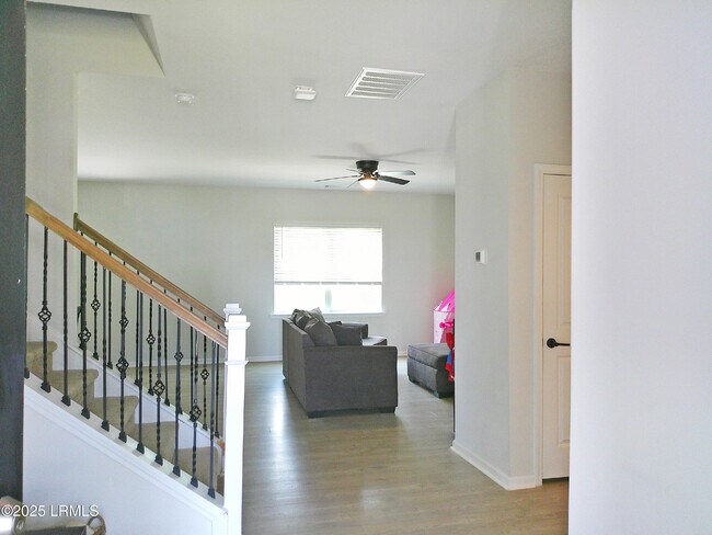 Building Photo - 62 Keowee Ln