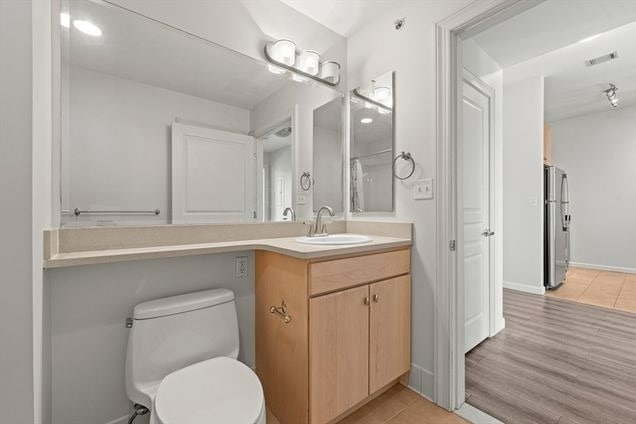 Building Photo - Penthouse 1BR Condo with 10’ Ceilings, Parking & Amenities in Watertown