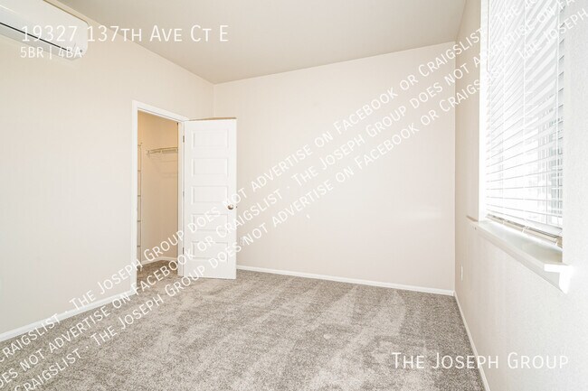 Building Photo - 19327 137th Ave Ct E
