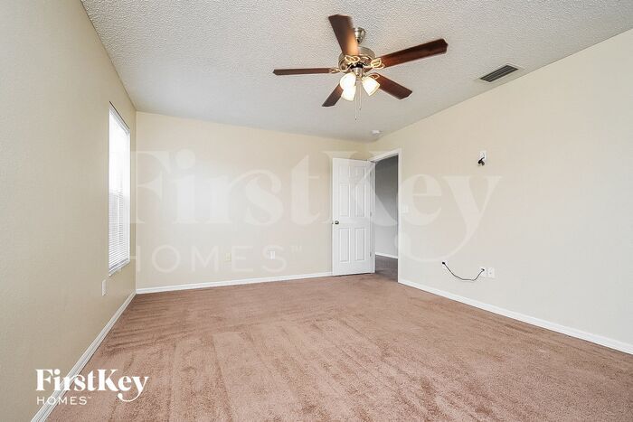 Building Photo - 1243 Alpine Lake Dr