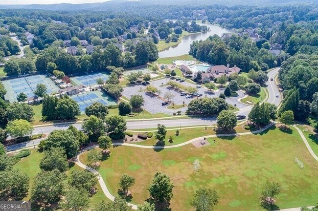 Building Photo - 1795 Lake Heights Cir