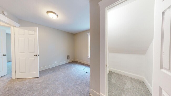 Building Photo - Brooklyn Center - 3 Bedroom Single Family ...