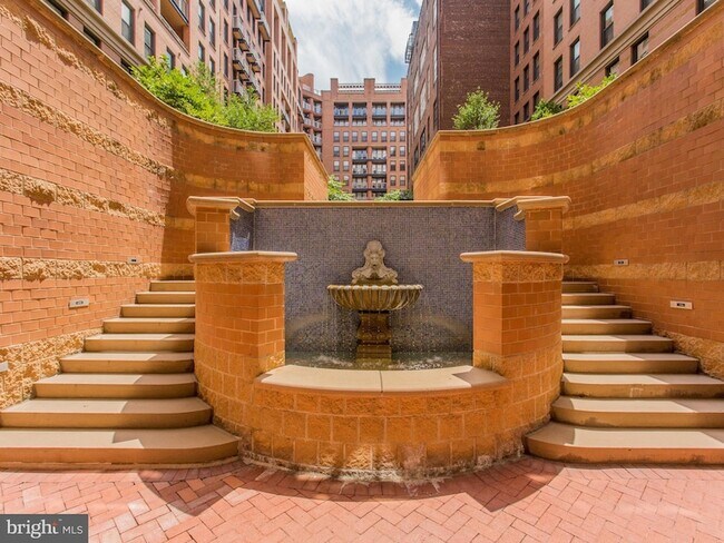 Building Photo - 616 E Street NW Unit 1020