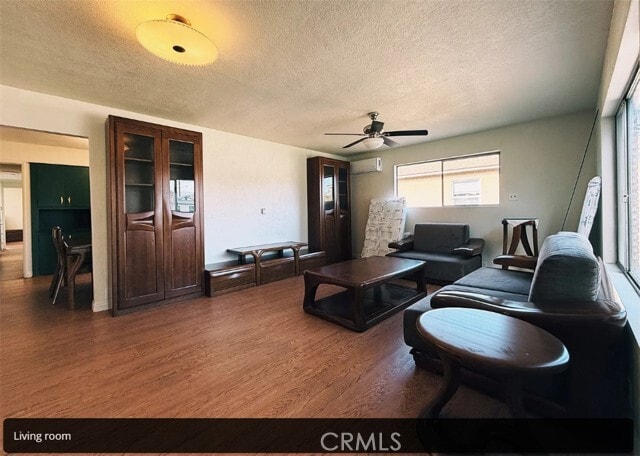 Building Photo - 1554 3rd St