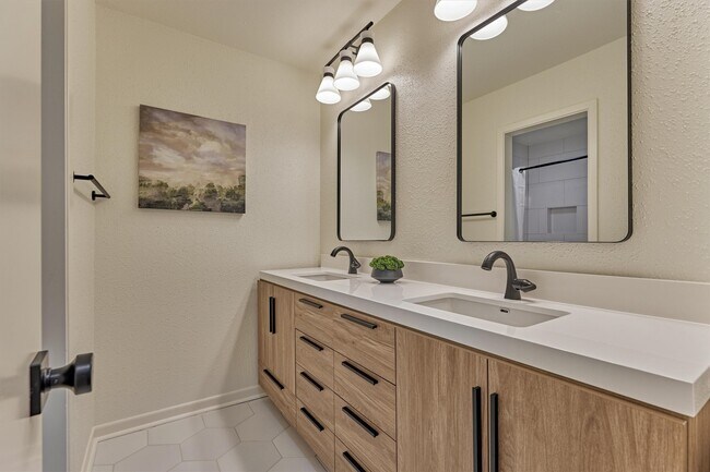Building Photo - 2351 W Settler's Way