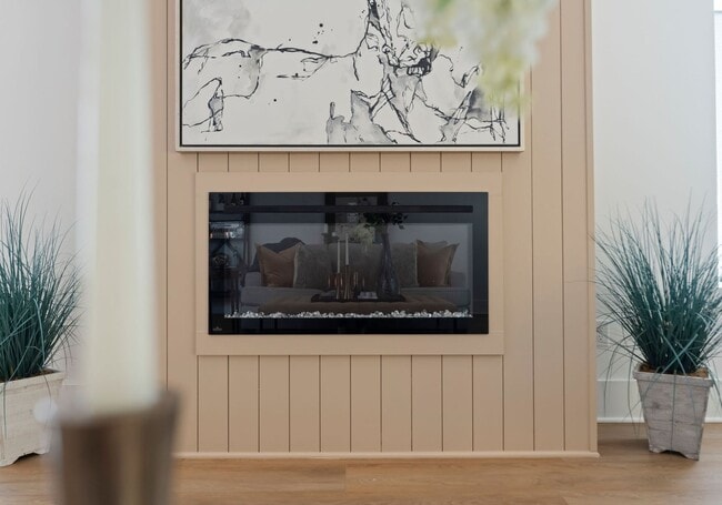 Building Photo - 2006 St John St