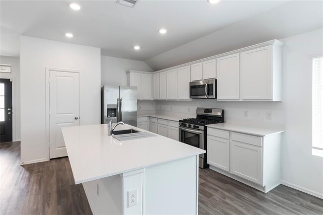 Building Photo - 19108 Sonora Chase Dr