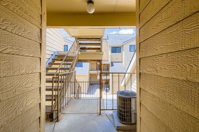 Building Photo - MOVE-IN SPECIAL ($500): Spacious Condo wit...