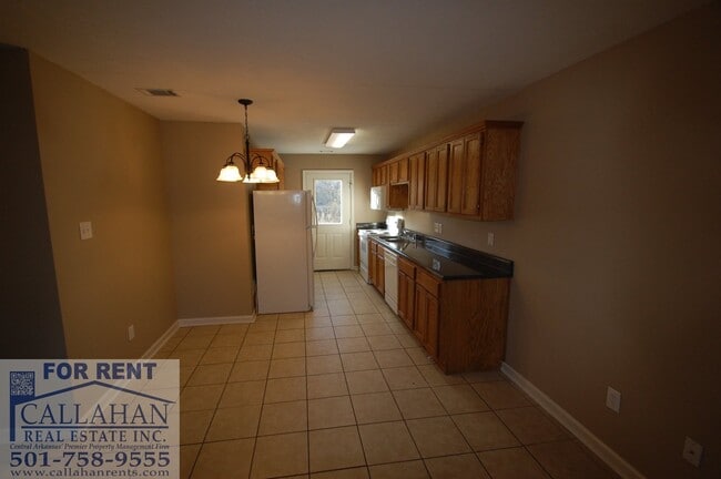 Building Photo - 3 Bedroom Duplex in Jacksonville