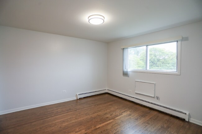 Building Photo - 600 McKinley Ave