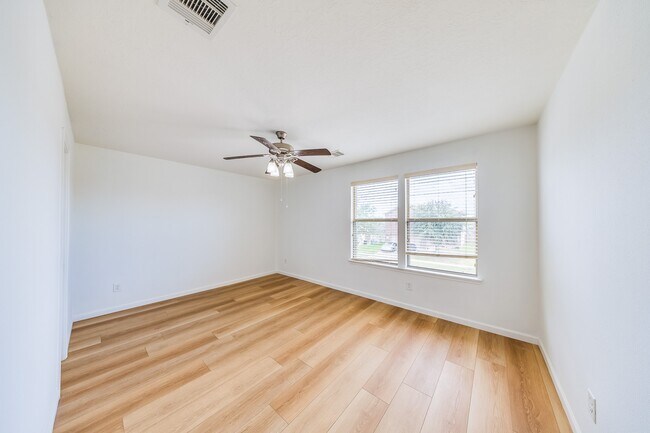 Building Photo - 21415 Sagrantino Ct