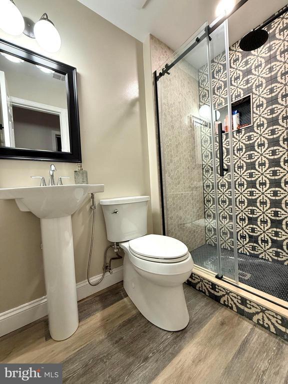 Building Photo - 7773 Shootingstar Dr