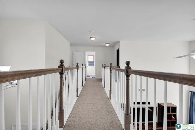 Building Photo - 4247 Beech Dr