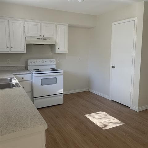 Building Photo - 3518 Jewel St