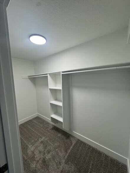 Building Photo - 2792 Red Velvet Ln