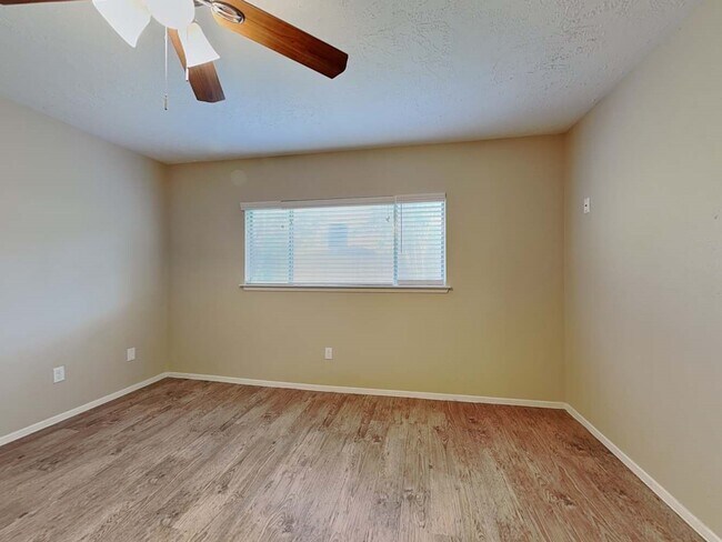 Building Photo - 4815 Diehlwood Pl