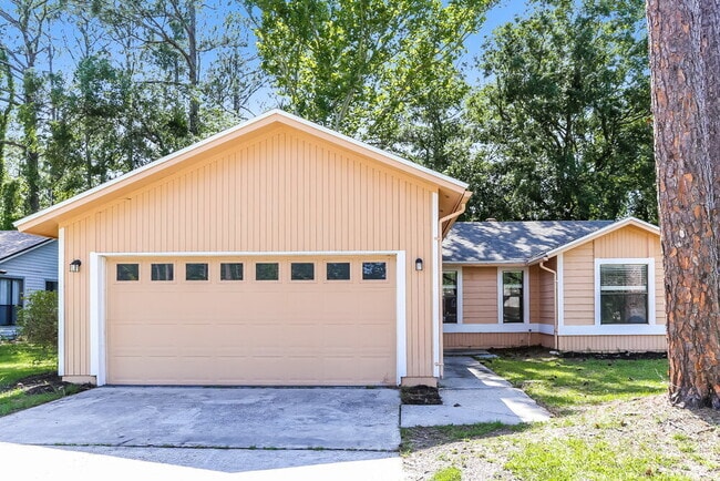 Building Photo - 10184 Indian Princess Rd W
