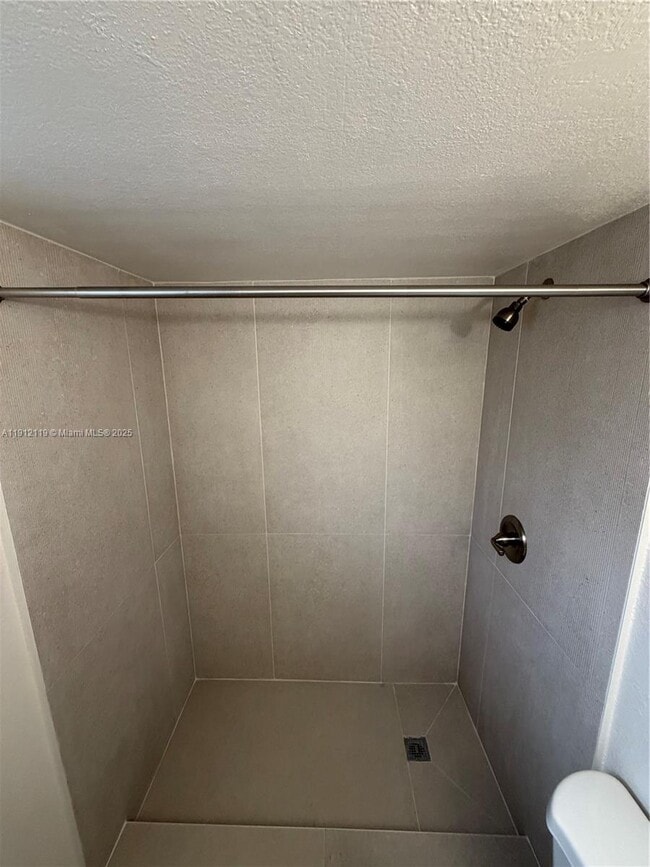 Building Photo - 444 SW 4th St