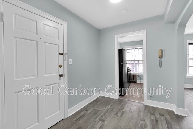 Building Photo - 29 Benwood Ave